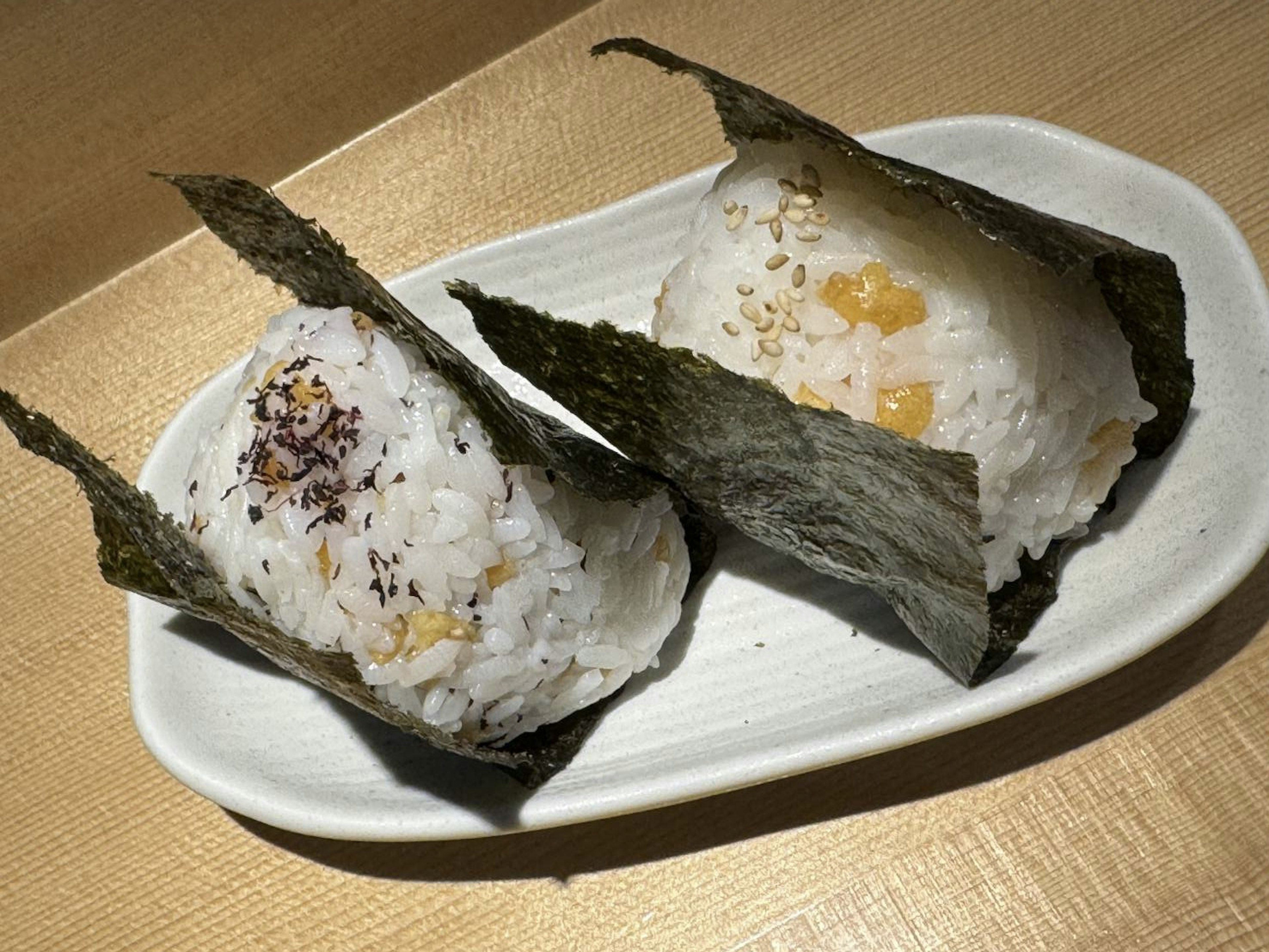 イカ天小揚げのおにぎり（ニケ）