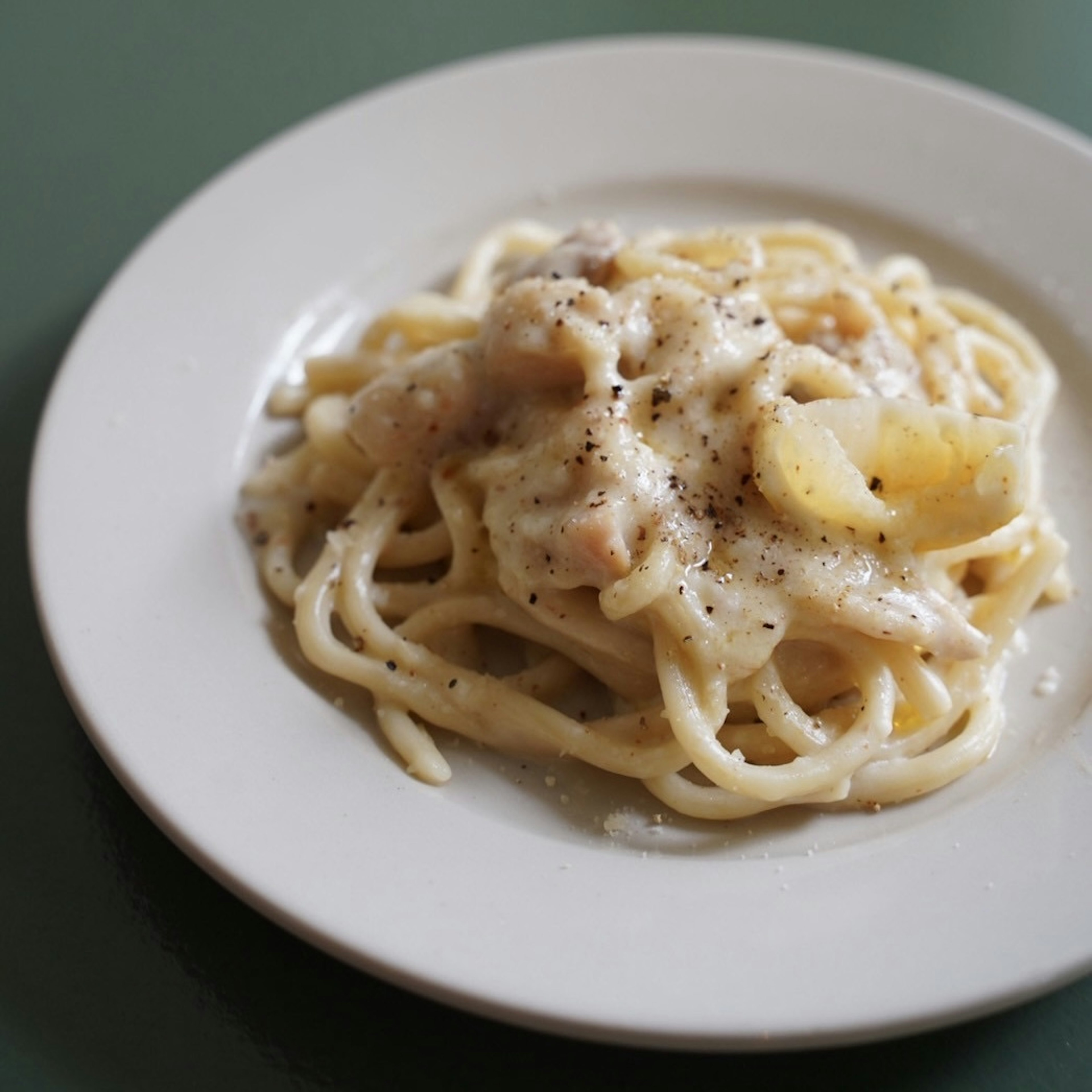 大山鶏のレモンクリームパスタ