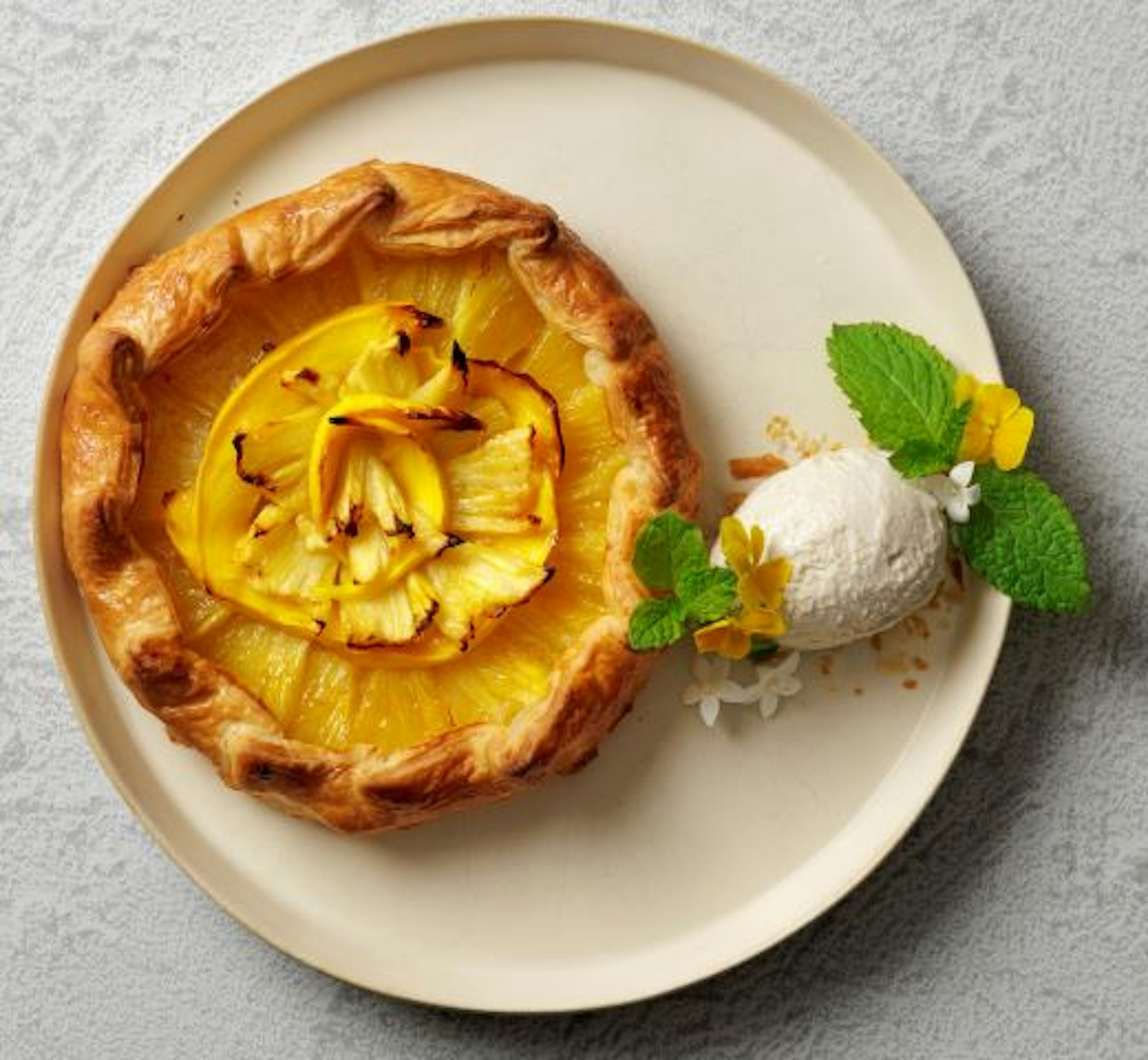 Faremer's Pie Pineapple & Mango（Vegan）