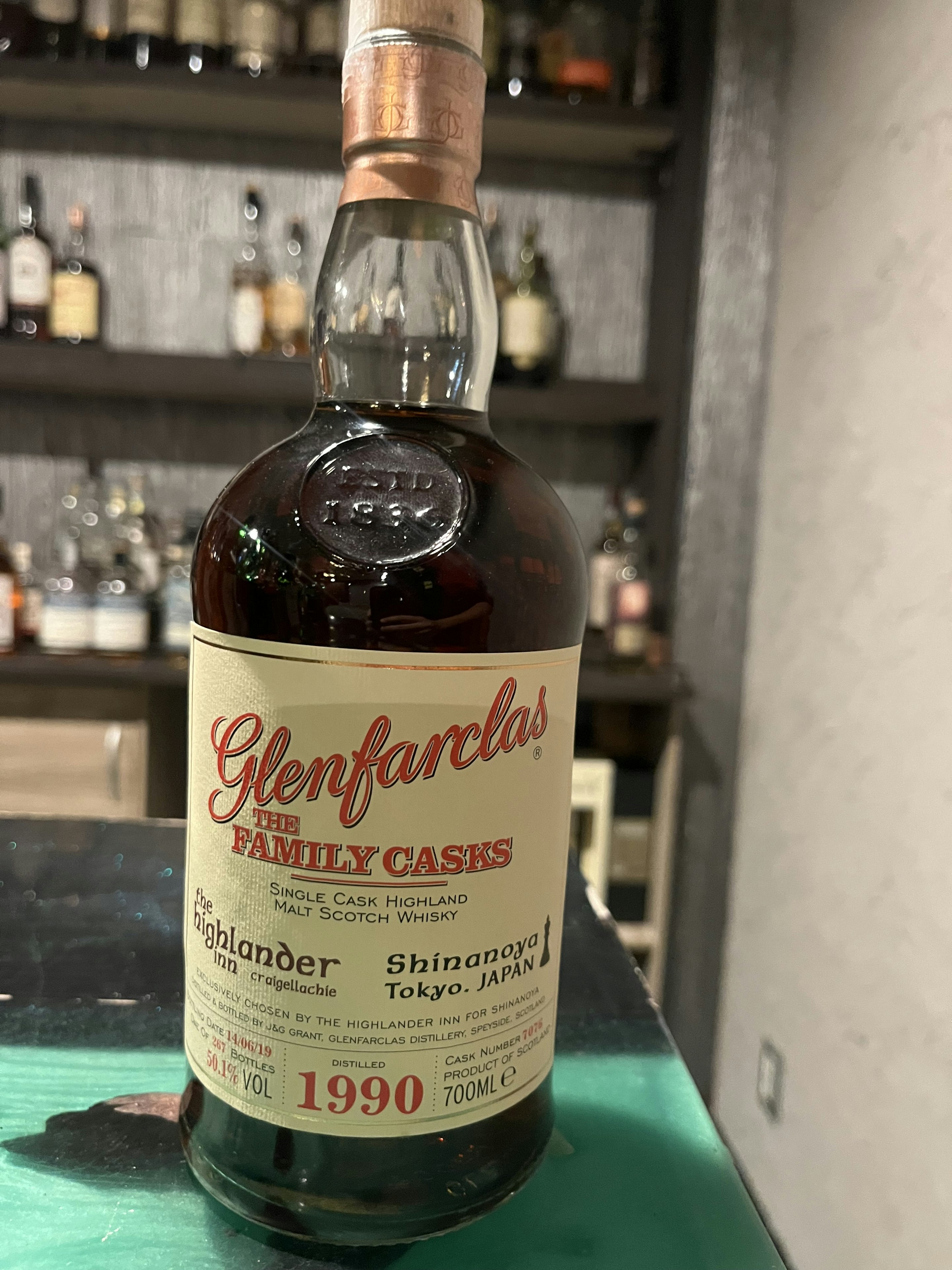 グレンファークラス28年 リフィルシェリーホグスヘッド