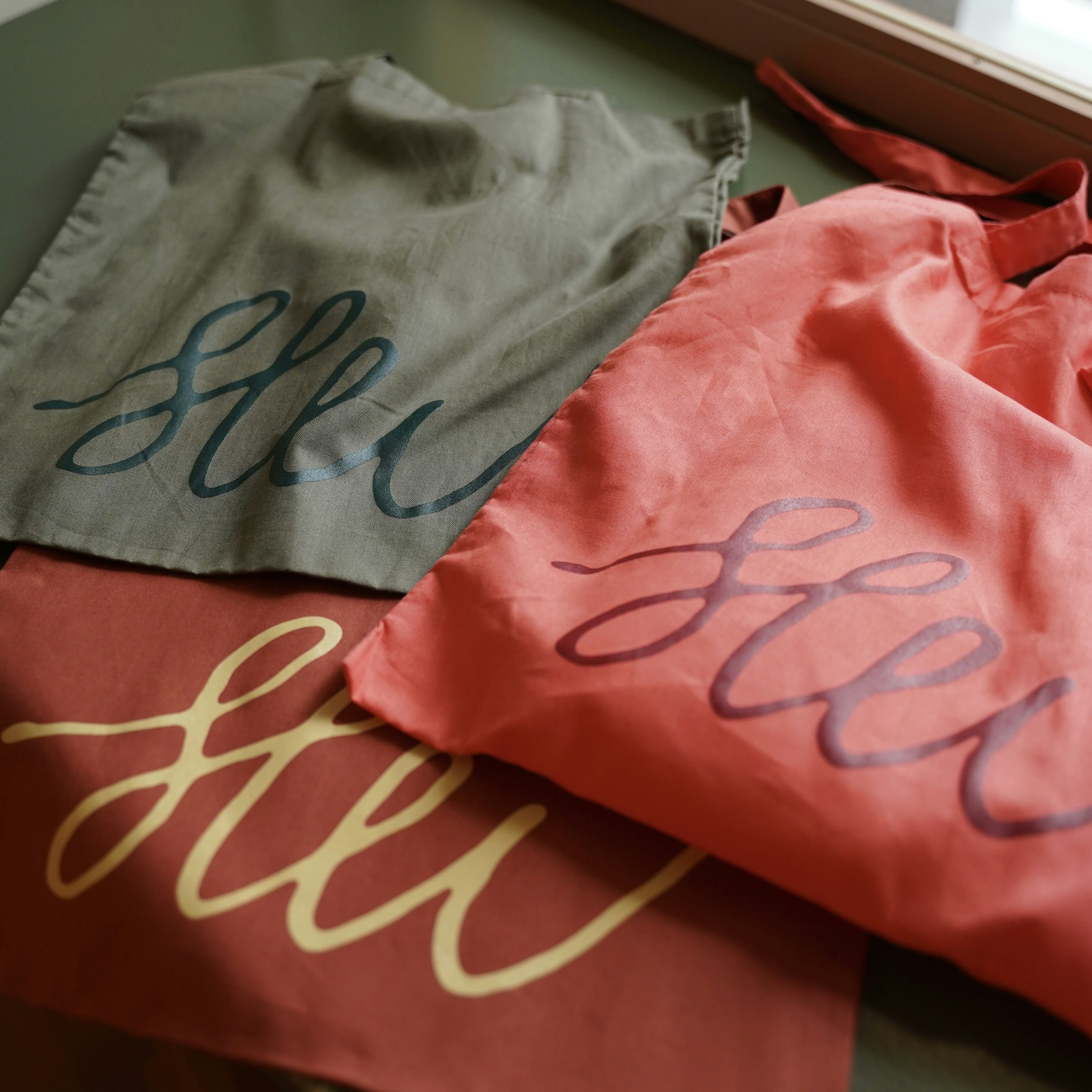 sew lettering トートバッグ